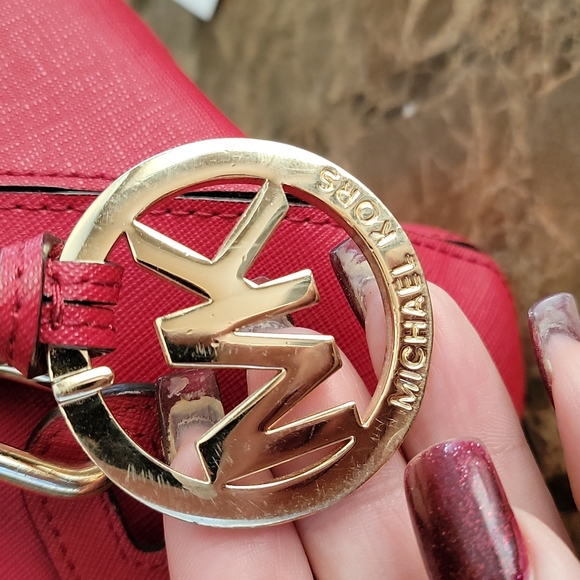 FLASH SALE MK Red Handbag - Picture 4 of 11